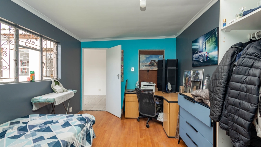 3 Bedroom Property for Sale in Heideveld Western Cape